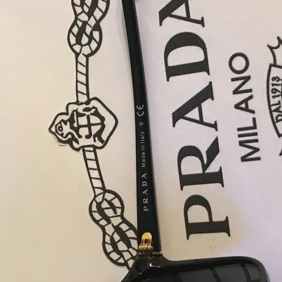Prada sunglasses main image 4